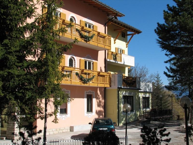 Hotel Fai Fai della Paganella Exterior photo